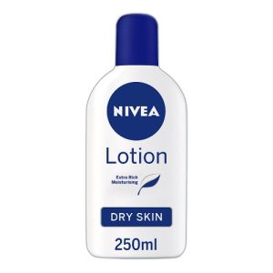 Nivea Lotion 250ml Dry Skin (UK)