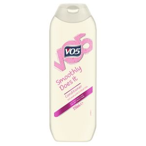 Vo5 Smoothly Does It Conditioner 250Ml